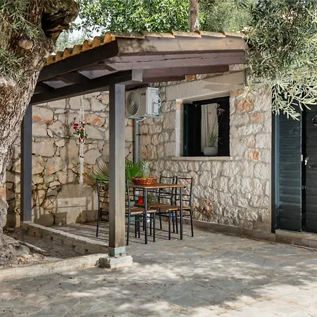 οrama - 5 Stone View Close To The Castle At Bohali Hill Apartment *